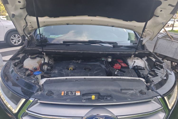 Used Ford Edge 2015 2.0T GTDi 4x4 High-Grade Model Engine Bay