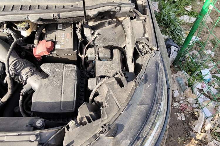 Used Ford Edge 2015 2.0T GTDi 4x4 High-Grade Model Engine Bay Left