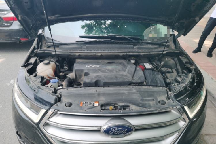 Used Ford Edge 2015 2.7T GTDi 4x4 Prestige 7-Seater Engine Bay