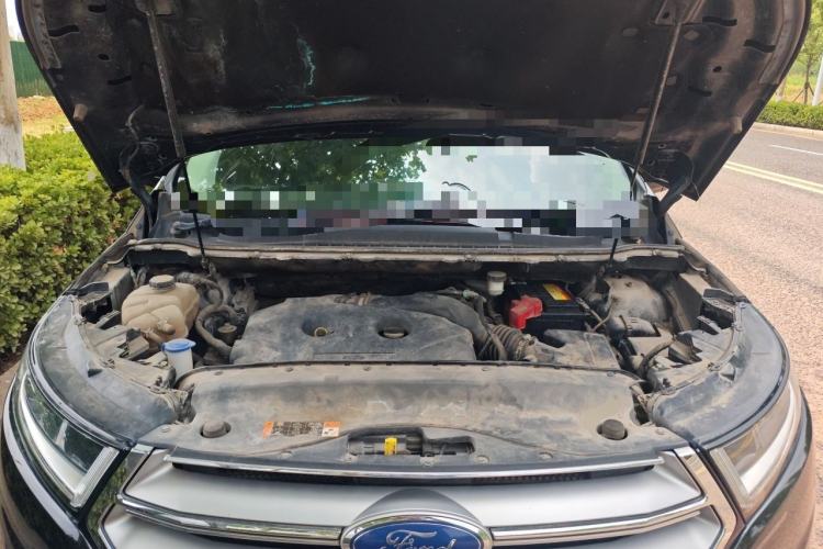 Used Ford Edge 2015 2.0T GTDi 4x4 High-Grade Model Engine Bay