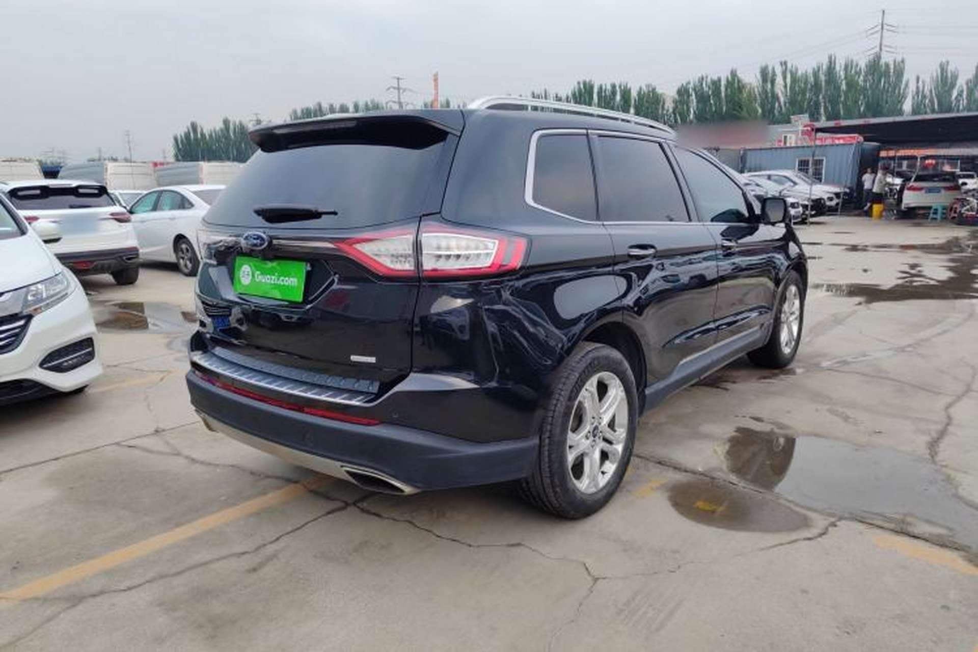 Used Ford Edge 2015 2.0T GTDi Two-Wheel-Drive High-Line Version Exterior 4