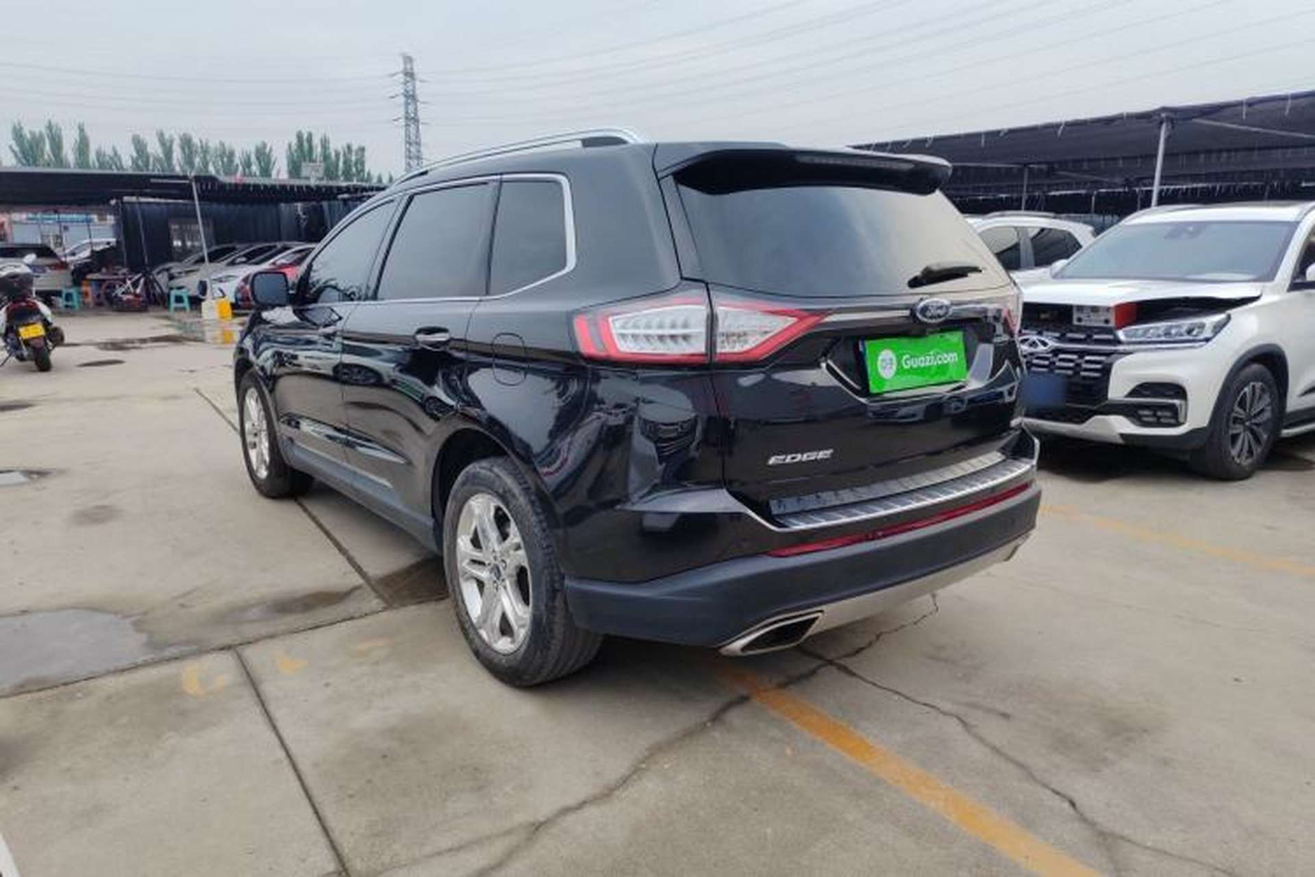 Used Ford Edge 2015 2.0T GTDi Two-Wheel-Drive High-Line Version Exterior 6