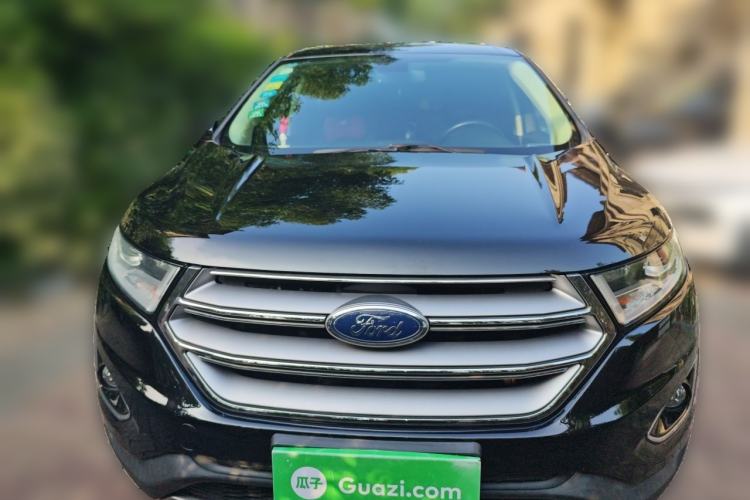 Used Ford Edge 2015 2.0T GTDi Two-Wheel-Drive Platinum Edition Front