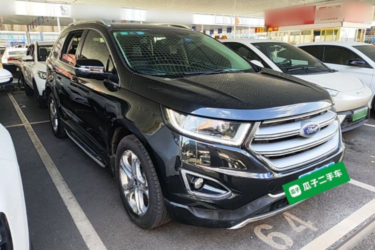 Used Ford Edge 2015 2.0T GTDi Two-Wheel-Drive High-Line Version Front Right 45 Deg