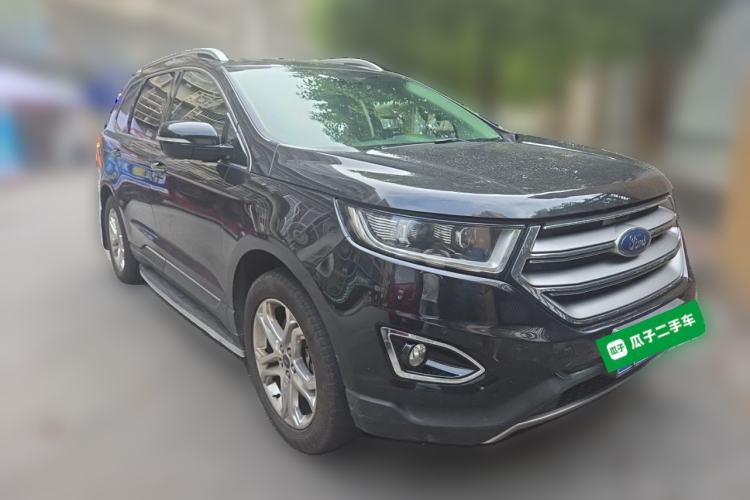 Used Ford Edge 2015 2.0T GTDi 4x4 High-Grade Model Front Right 45 Deg