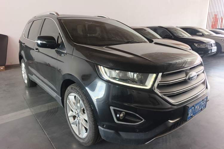 Used Ford Edge 2015 2.0T GTDi Four-Wheel Drive Prestige Model Front Right 45 Deg
