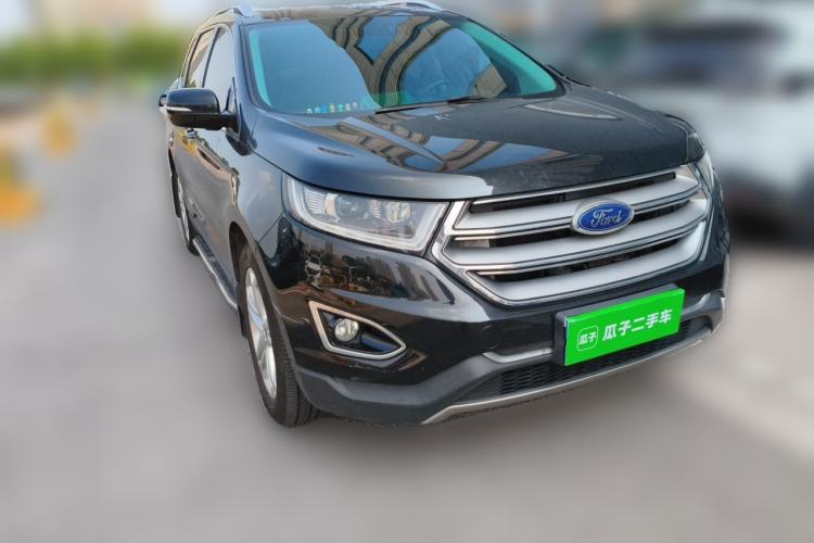 Used Ford Edge 2015 2.0T GTDi 4x4 High-Grade Model Front Right 45 Deg