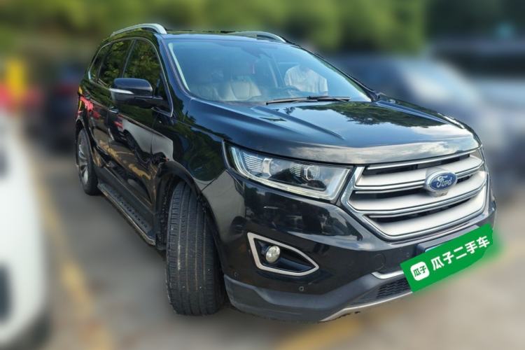 Used Ford Edge 2015 2.7T GTDi 4x4 Prestige 7-Seater Front Right 45 Deg