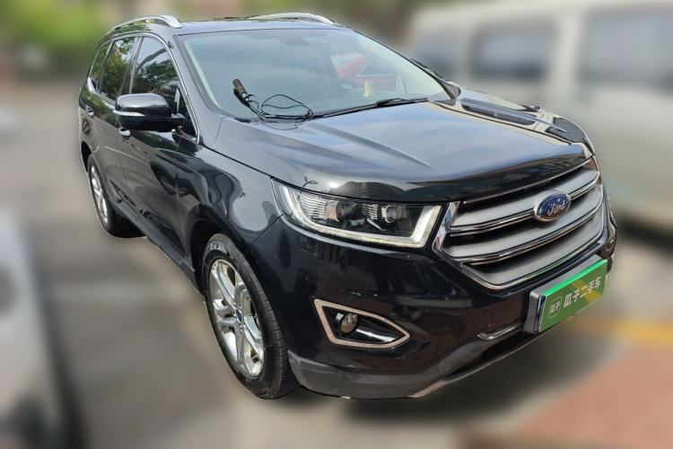 Used Ford Edge 2015 2.0T GTDi Two-Wheel-Drive High-Line Version Front Right 45 Deg