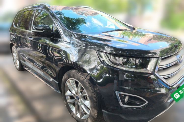 Used Ford Edge 2015 2.0T GTDi Four-Wheel Drive Prestige Model Front Right 45 Deg