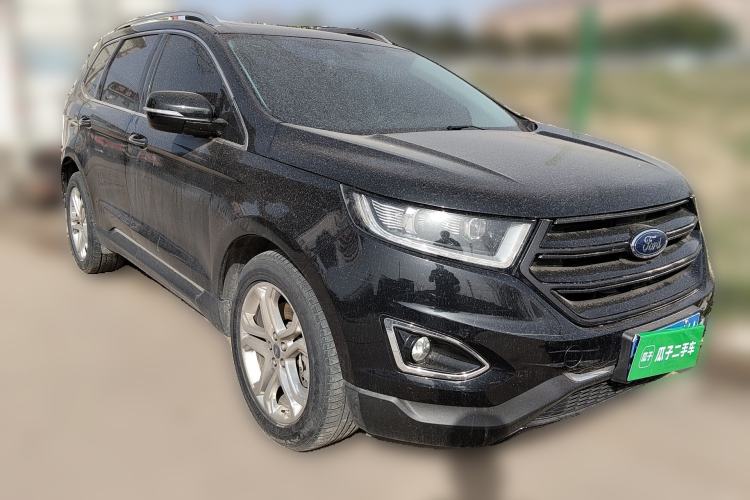 Used Ford Edge 2015 2.0T GTDi 4x4 High-Grade Model Front Right 45 Deg