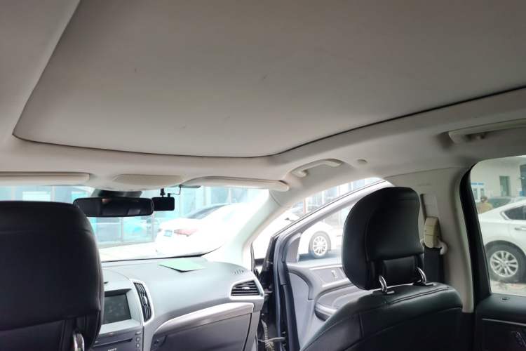 Used Ford Edge 2015 2.7T GTDi 4x4 Prestige 7-Seater Headliner