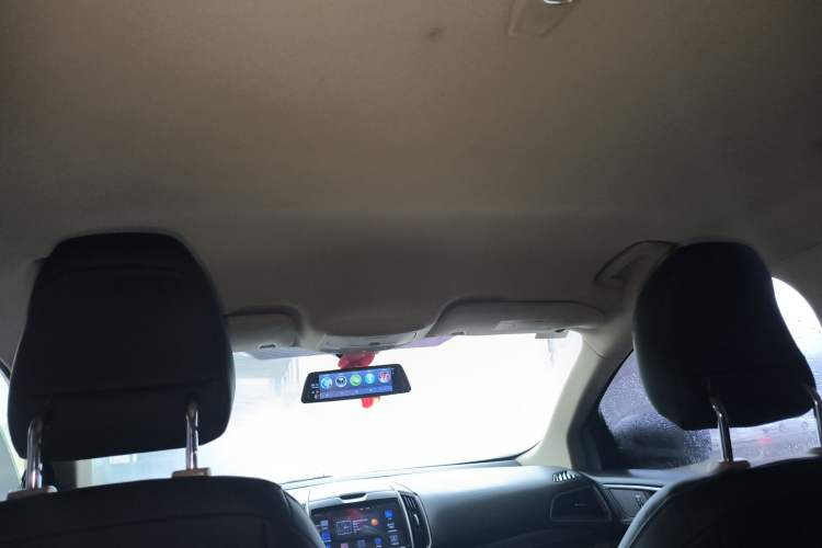 Used Ford Edge 2015 2.0T GTDi Two-Wheel-Drive Elite Edition Headliner