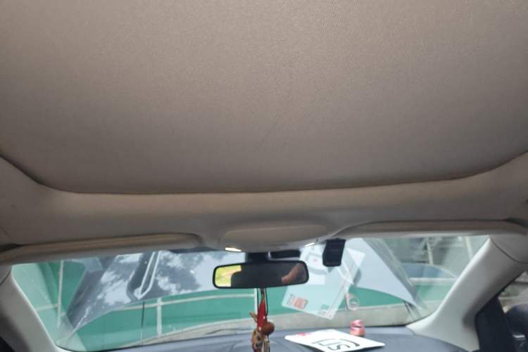 Used Ford Edge 2015 2.0T GTDi Four-Wheel Drive Prestige Model Headliner