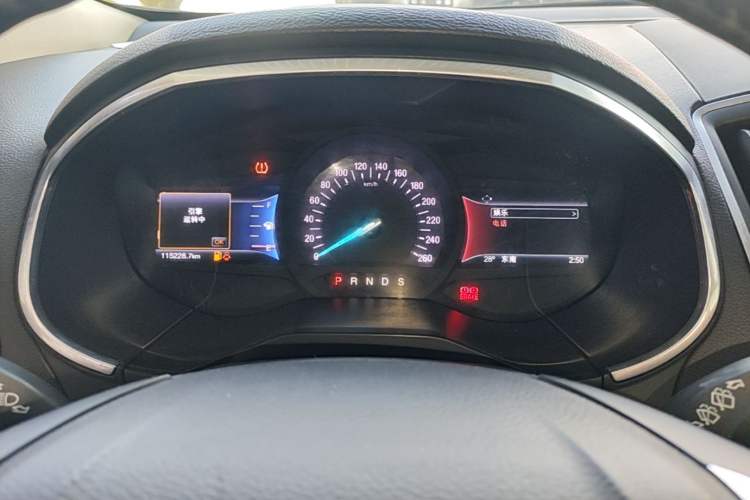 Used Ford Edge 2015 2.0T GTDi Two-Wheel-Drive High-Line Version Instrument Cluster