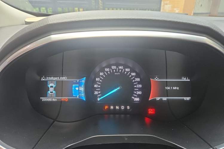 Used Ford Edge 2015 2.0T GTDi 4x4 High-Grade Model Instrument Cluster