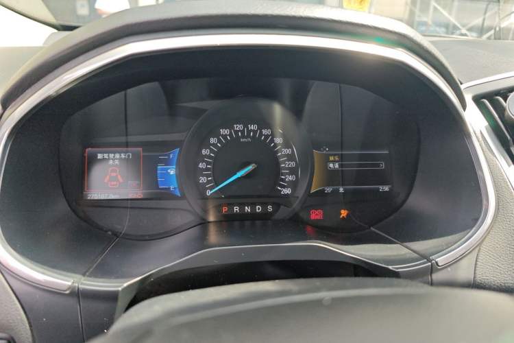 Used Ford Edge 2015 2.0T GTDi Two-Wheel-Drive High-Line Version Instrument Cluster