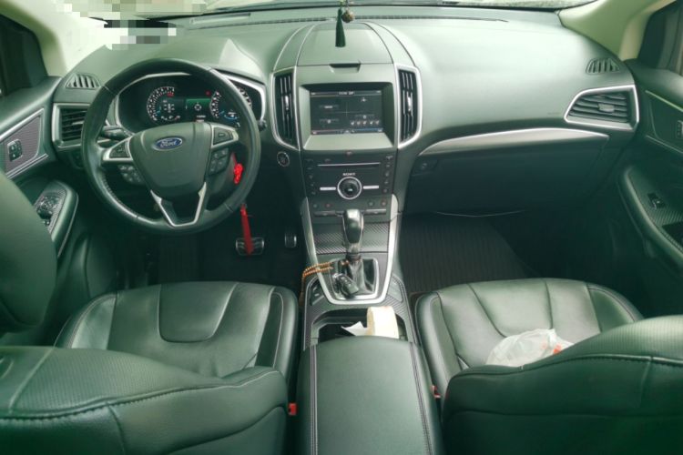 Used Ford Edge 2015 2.7T GTDi 4x4 Prestige 7-Seater Interior 2