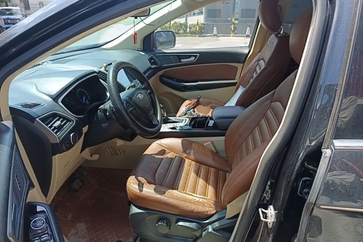 Used Ford Edge 2015 2.0T GTDi Two-Wheel-Drive Elite Edition Left Front Seat