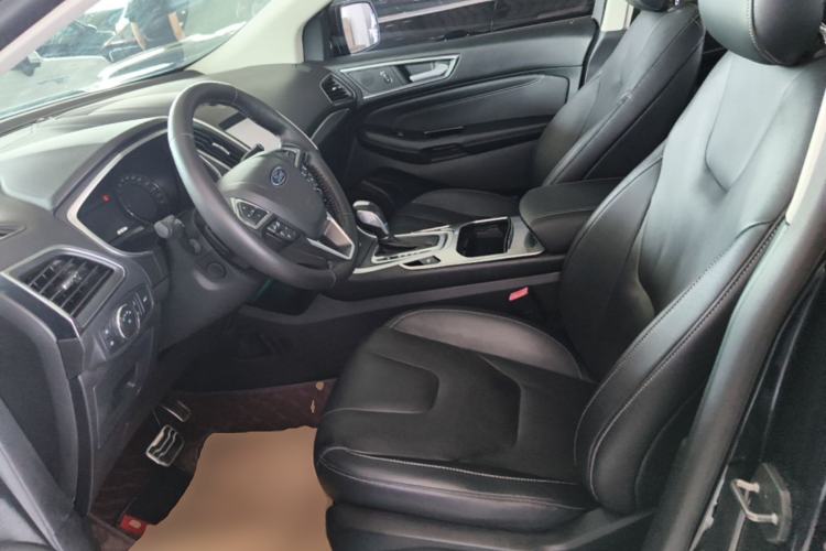 Used Ford Edge 2015 2.0T GTDi Four-Wheel Drive Prestige Model Left Front Seat