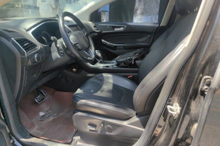 Used Ford Edge 2015 2.0T GTDi Four-Wheel Drive Prestige Model Left Front Seat