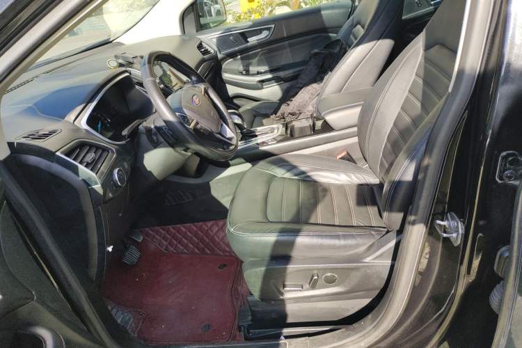 Used Ford Edge 2015 2.0T GTDi 4x4 High-Grade Model Left Front Seat