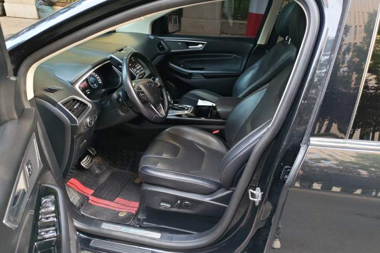 Used Ford Edge 2015 2.0T GTDi Four-Wheel Drive Prestige Model Left Front Seat