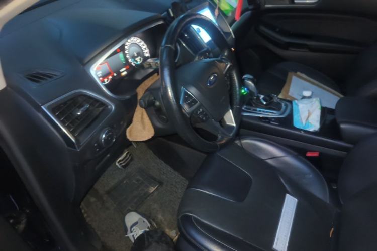 Used Ford Edge 2015 2.0T GTDi Four-Wheel Drive Prestige Model Left Front Seat