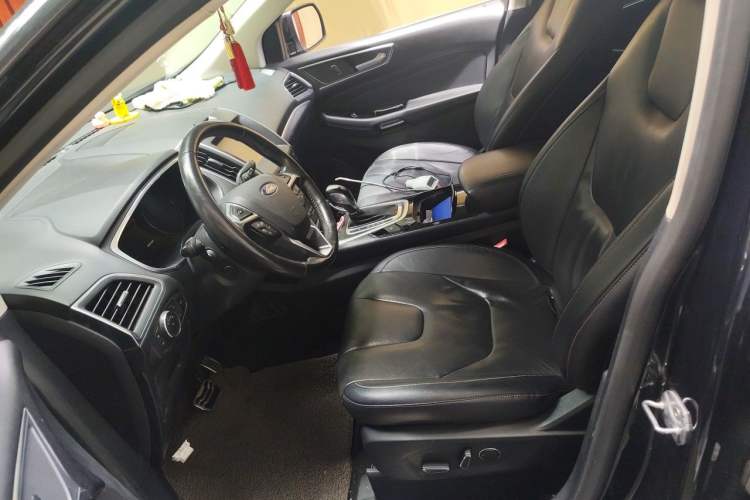 Used Ford Edge 2015 2.0T GTDi 4x4 High-Grade Model Left Front Seat