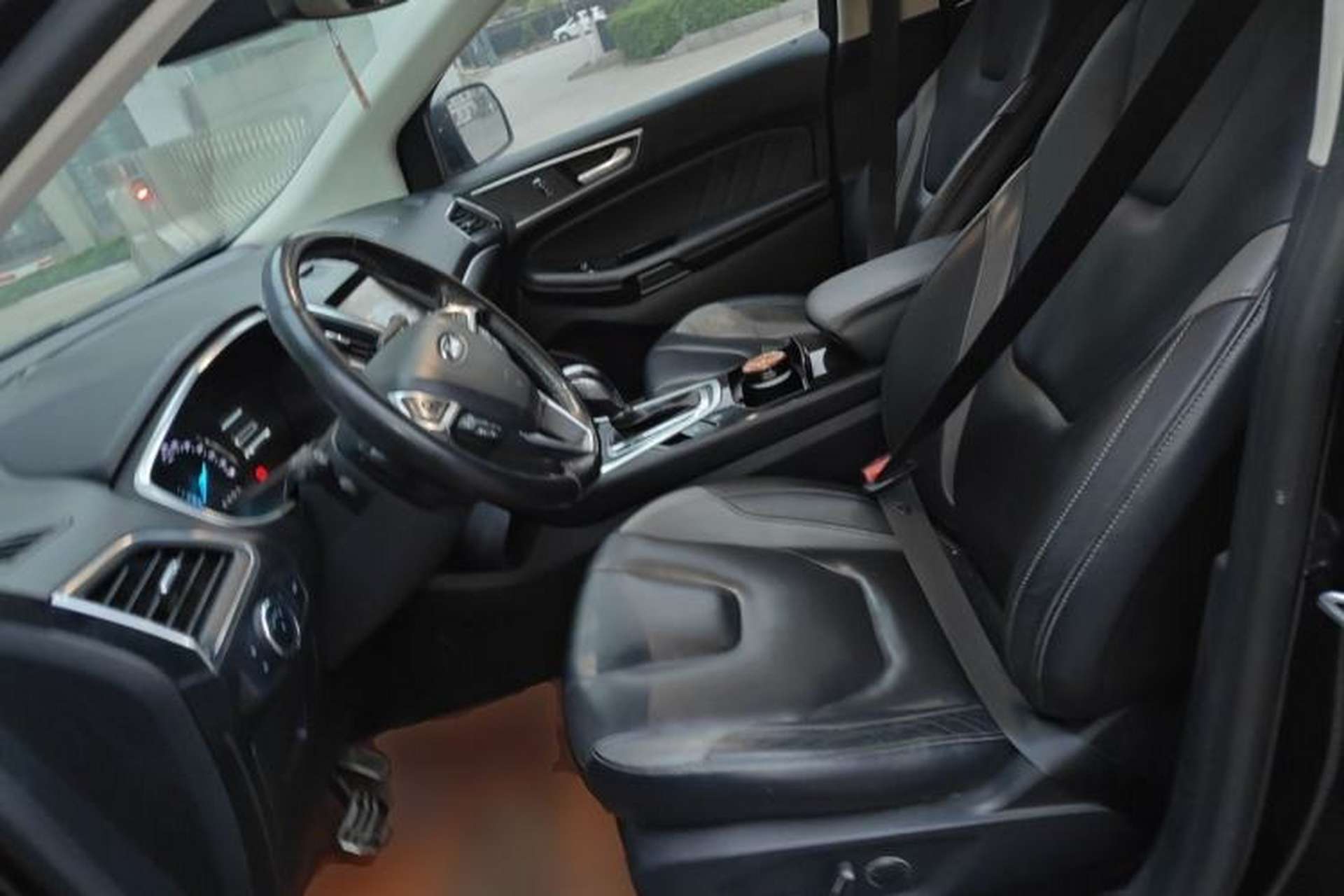 Used Ford Edge 2015 2.7T GTDi 4x4 Sporty 7-Seater Left Front Seat