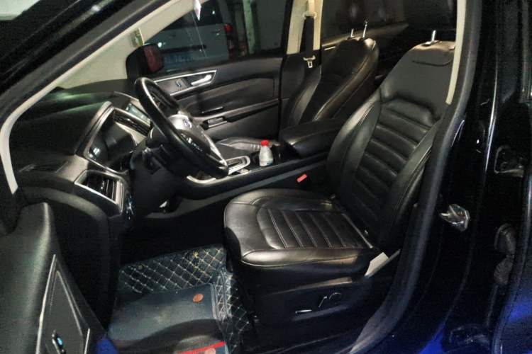 Used Ford Edge 2015 2.0T GTDi Two-Wheel-Drive High-Line Version Left Front Seat