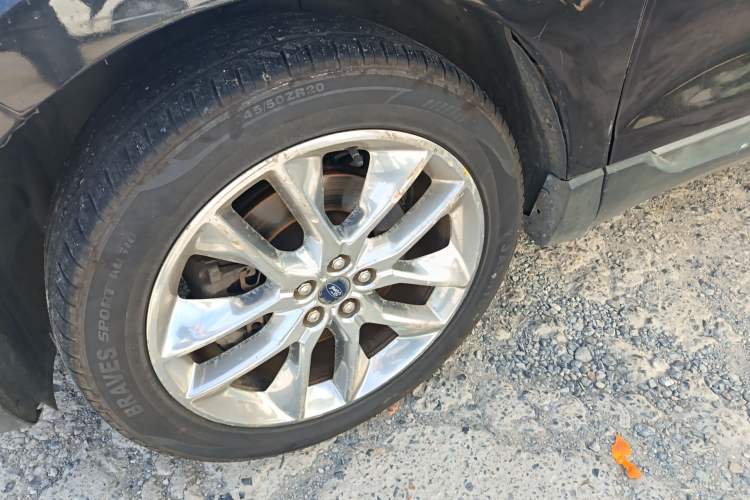 Used Ford Edge 2015 2.0T GTDi Four-Wheel Drive Prestige Model Left Front Wheel Hub