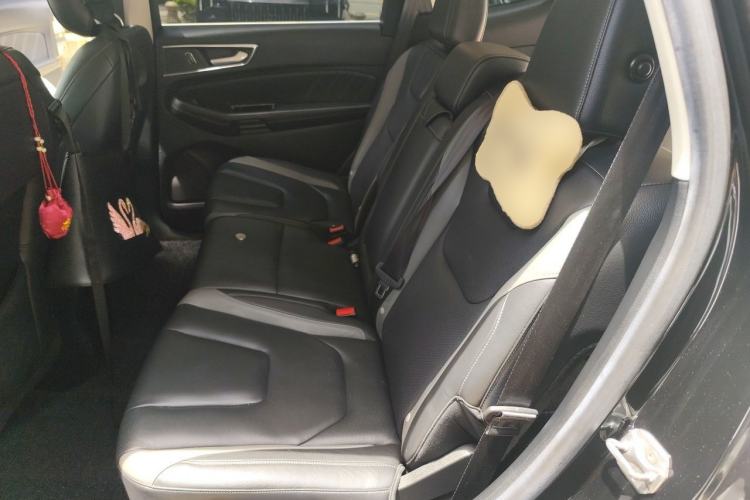 Used Ford Edge 2015 2.7T GTDi 4x4 Sporty 7-Seater Left Rear Seat