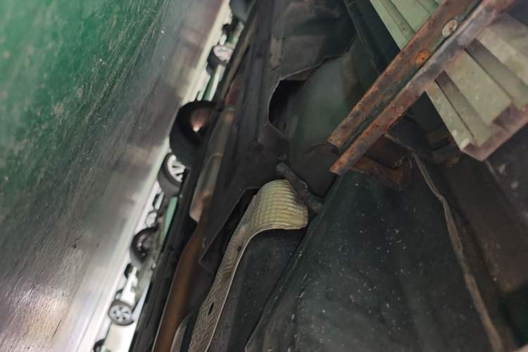 Used Ford Edge 2015 2.0T GTDi 4x4 High-Grade Model Left Side Sill