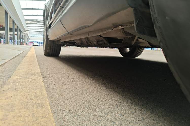 Used Ford Edge 2015 2.0T GTDi Four-Wheel Drive Prestige Model Left Side Sill