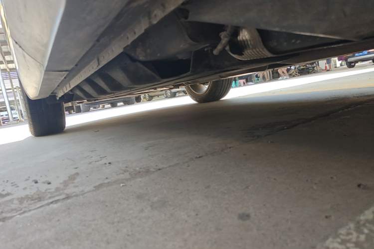 Used Ford Edge 2015 2.0T GTDi 4x4 High-Grade Model Left Side Sill