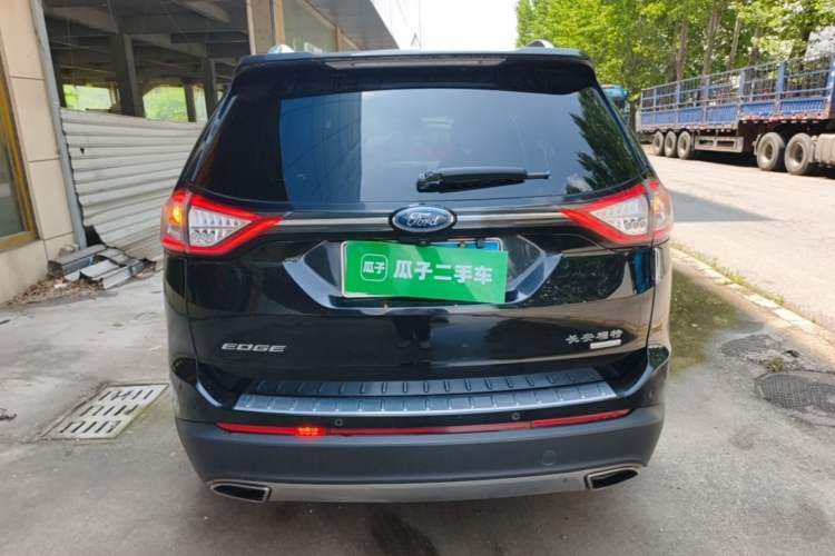 Used Ford Edge 2015 2.0T GTDi Two-Wheel-Drive High-Line Version Rear