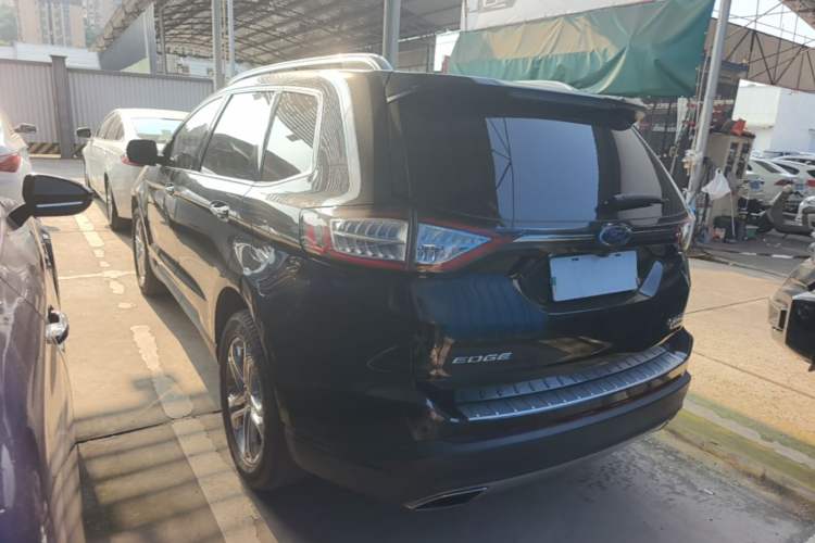 Used Ford Edge 2015 2.0T GTDi 4x4 High-Grade Model Rear Left 45 Deg
