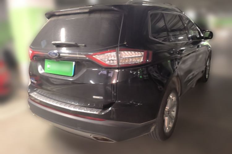 Used Ford Edge 2015 2.0T GTDi 4x4 High-Grade Model Rear Right 45 Deg