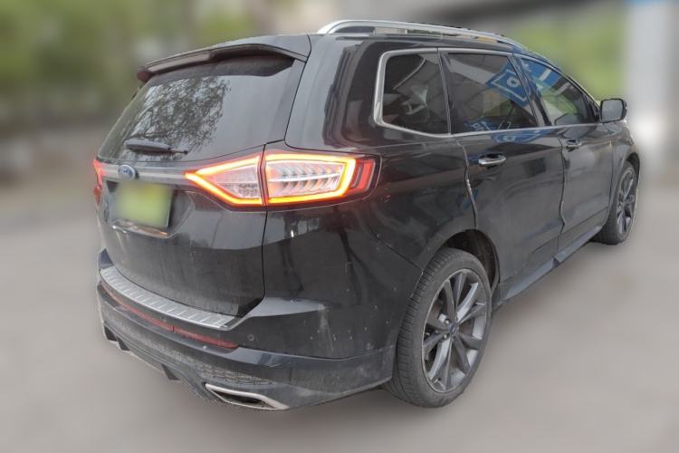 Used Ford Edge 2015 2.7T GTDi 4x4 Sporty 7-Seater Rear Right 45 Deg