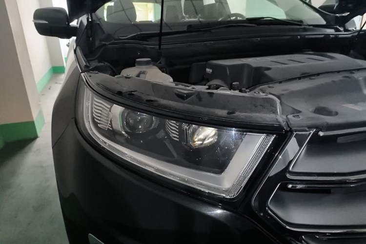 Used Ford Edge 2015 2.7T GTDi 4x4 Prestige 7-Seater Right Front Headlight