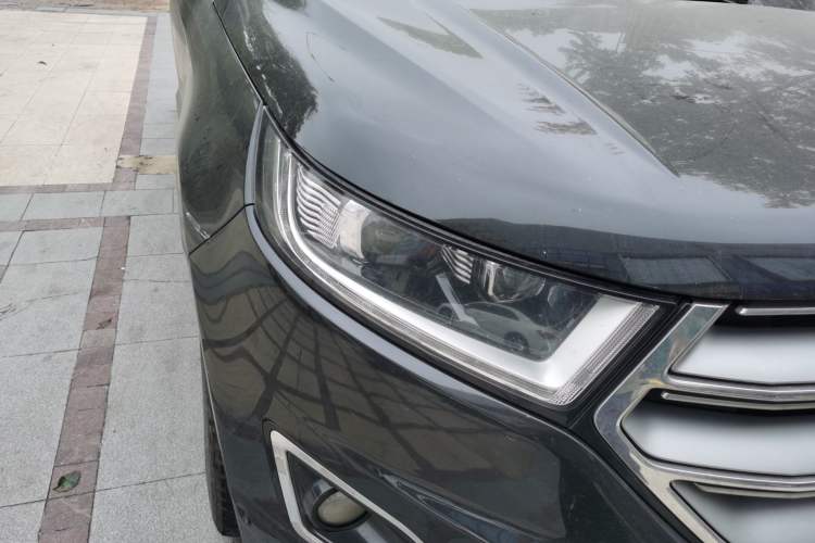 Used Ford Edge 2015 2.7T GTDi 4x4 Prestige 7-Seater Right Front Headlight