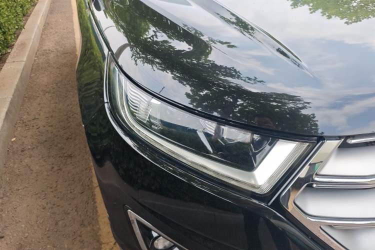 Used Ford Edge 2015 2.0T GTDi 4x4 High-Grade Model Right Front Headlight