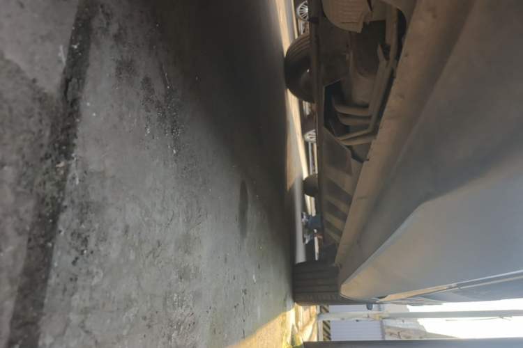 Used Ford Edge 2015 2.0T GTDi 4x4 High-Grade Model Right Side Sill