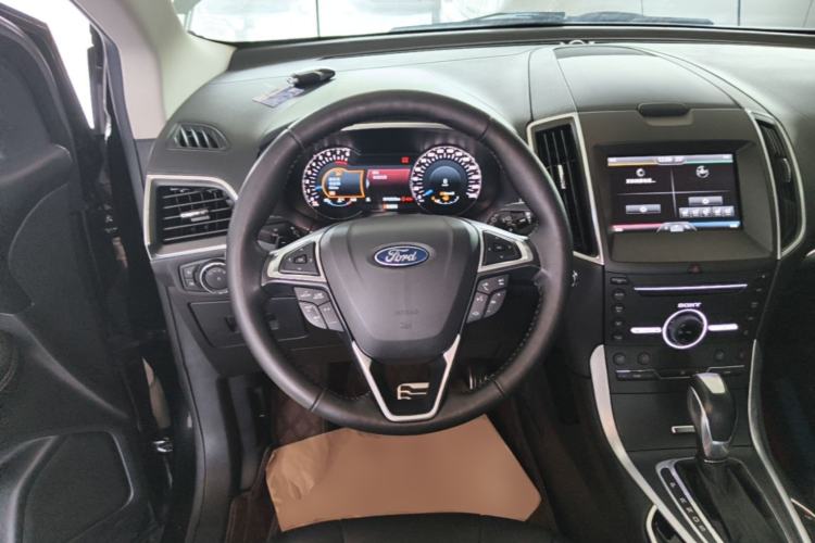 Used Ford Edge 2015 2.0T GTDi Four-Wheel Drive Prestige Model Steering Wheel