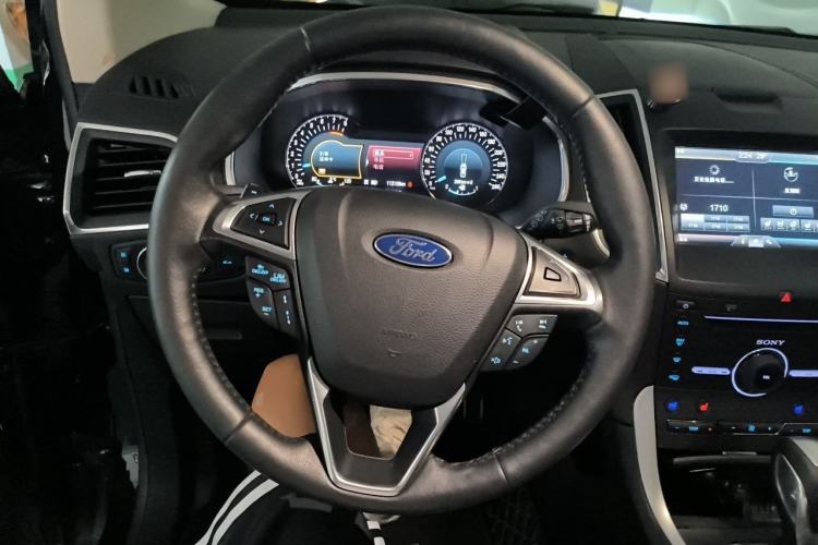Used Ford Edge 2015 2.7T GTDi 4x4 Prestige 7-Seater Steering Wheel