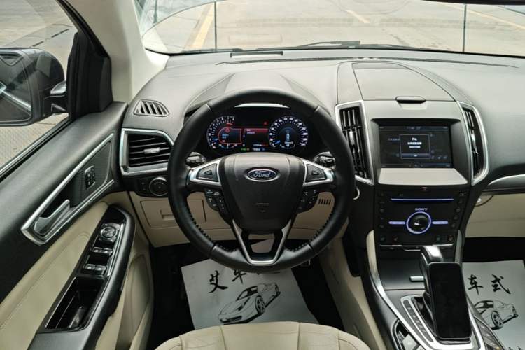 Used Ford Edge 2015 2.0T GTDi Four-Wheel Drive Prestige Model Steering Wheel