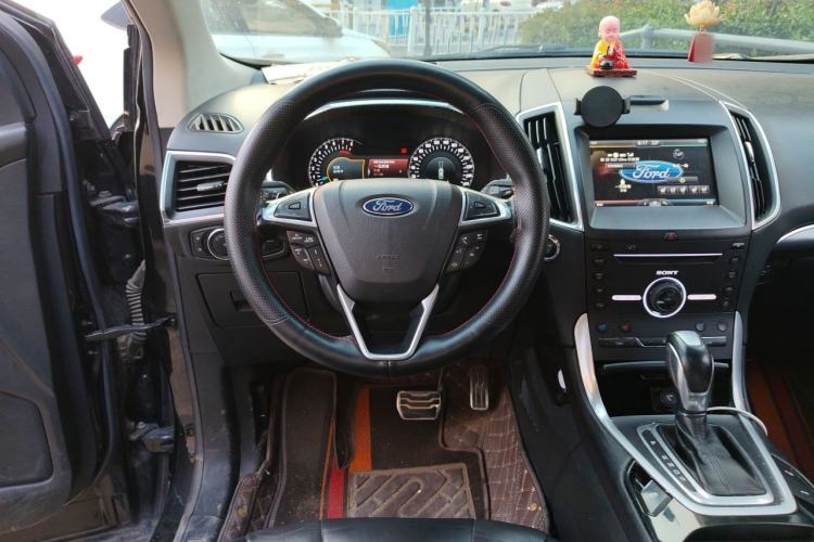 Used Ford Edge 2015 2.7T GTDi 4x4 Prestige 7-Seater Steering Wheel