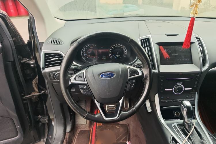 Used Ford Edge 2015 2.0T GTDi Four-Wheel Drive Prestige Model Steering Wheel