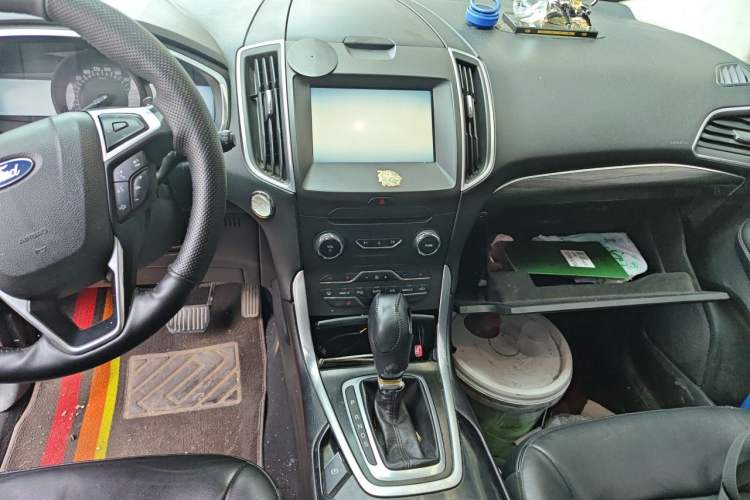 Used Ford Edge 2015 2.0T GTDi 4x4 High-Grade Model Audio And AC Panel